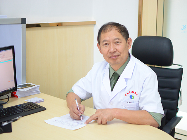 魏成忠